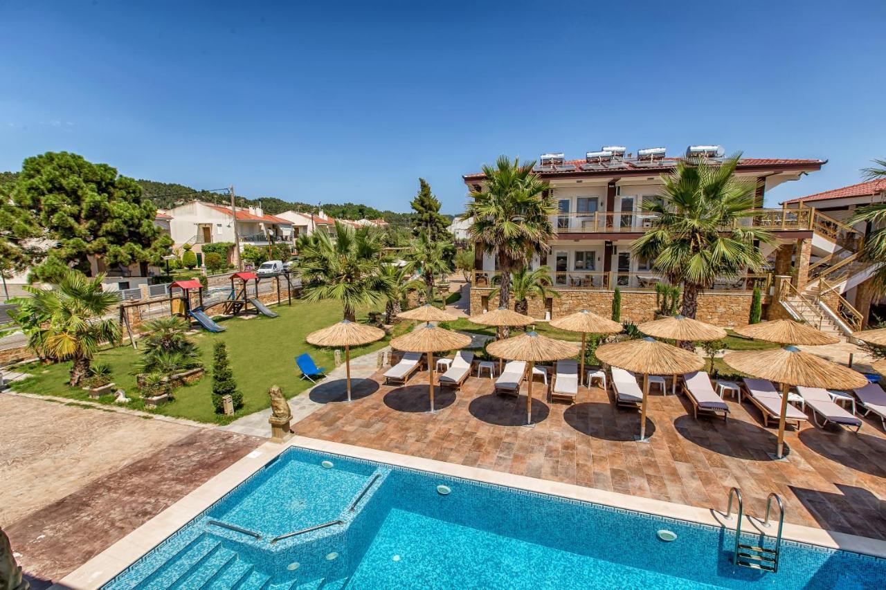 Skála Foúrkas Halkidiki Greek Pride Ηotel And Apartments מראה חיצוני תמונה