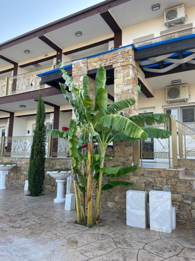 Skála Foúrkas Halkidiki Greek Pride Ηotel And Apartments מראה חיצוני תמונה