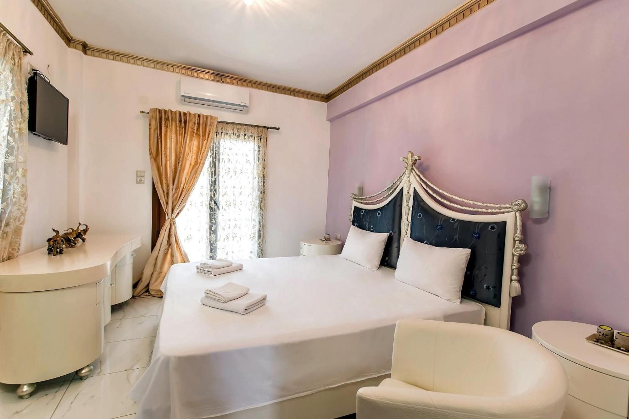 Skála Foúrkas Halkidiki Greek Pride Ηotel And Apartments מראה חיצוני תמונה