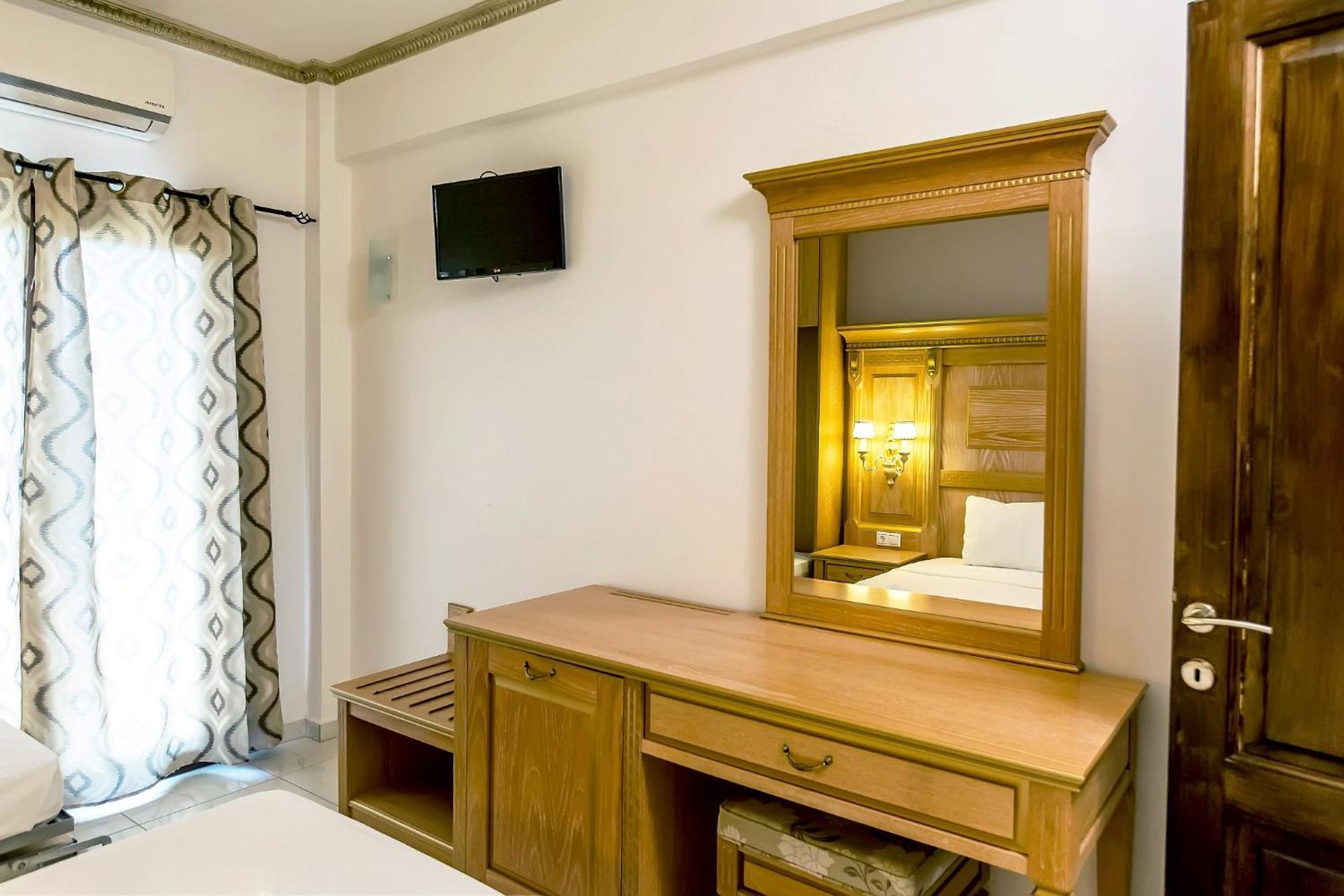 Skála Foúrkas Halkidiki Greek Pride Ηotel And Apartments מראה חיצוני תמונה
