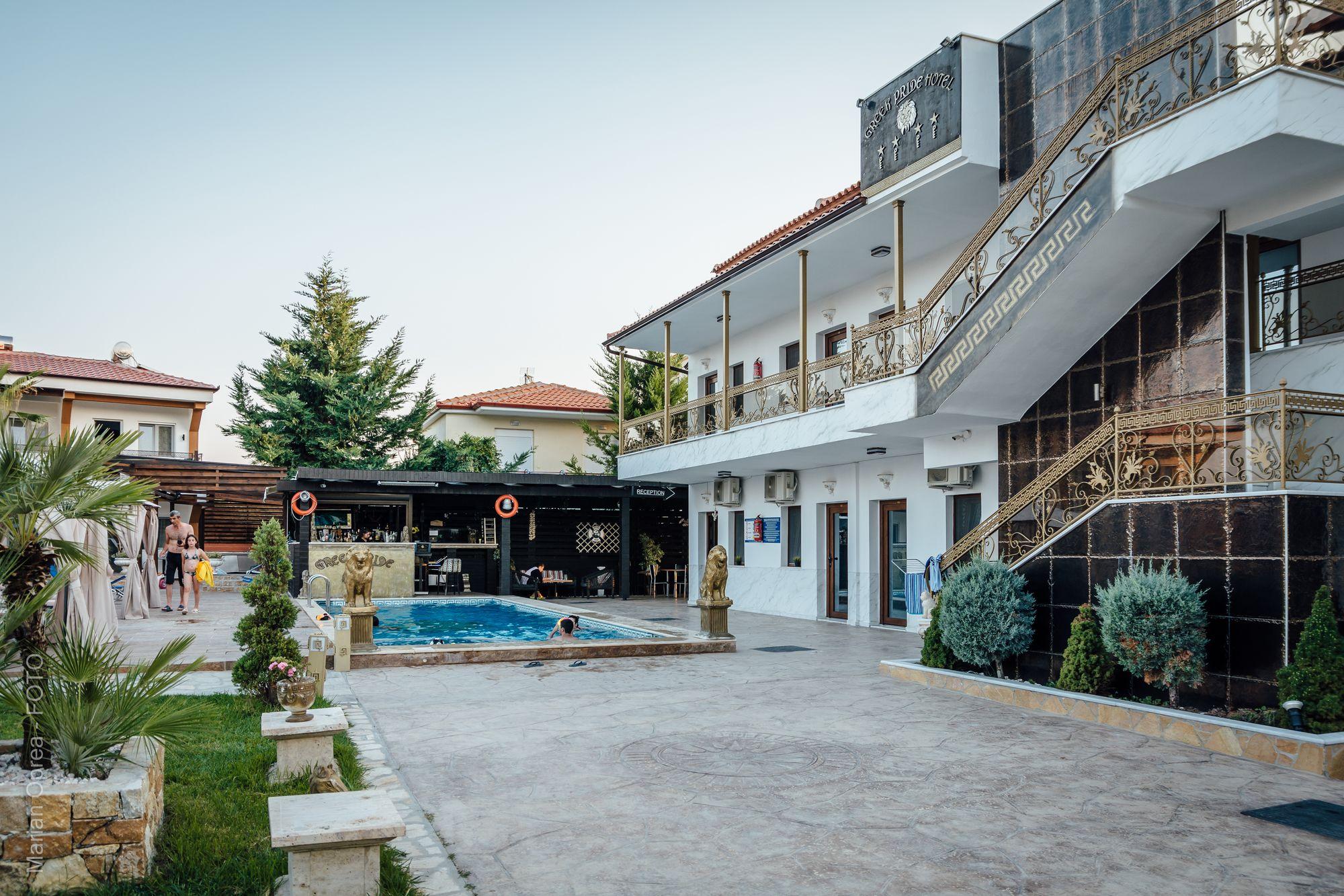 Skála Foúrkas Halkidiki Greek Pride Ηotel And Apartments מראה חיצוני תמונה